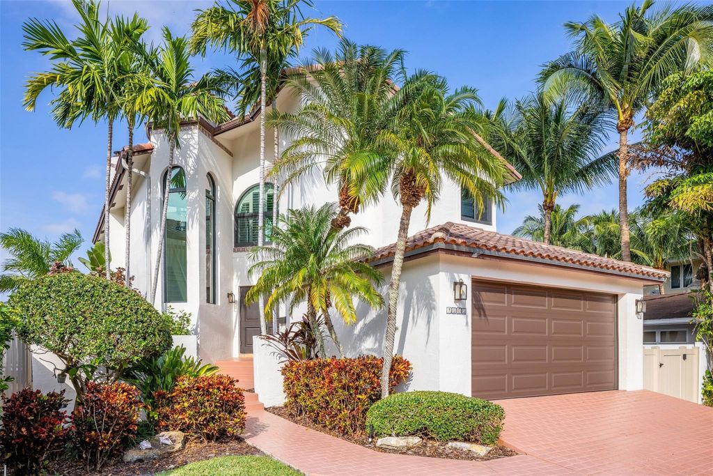Photo of 1505 SE 11th Street, Fort Lauderdale, FL 33316 (MLS # F10520571)