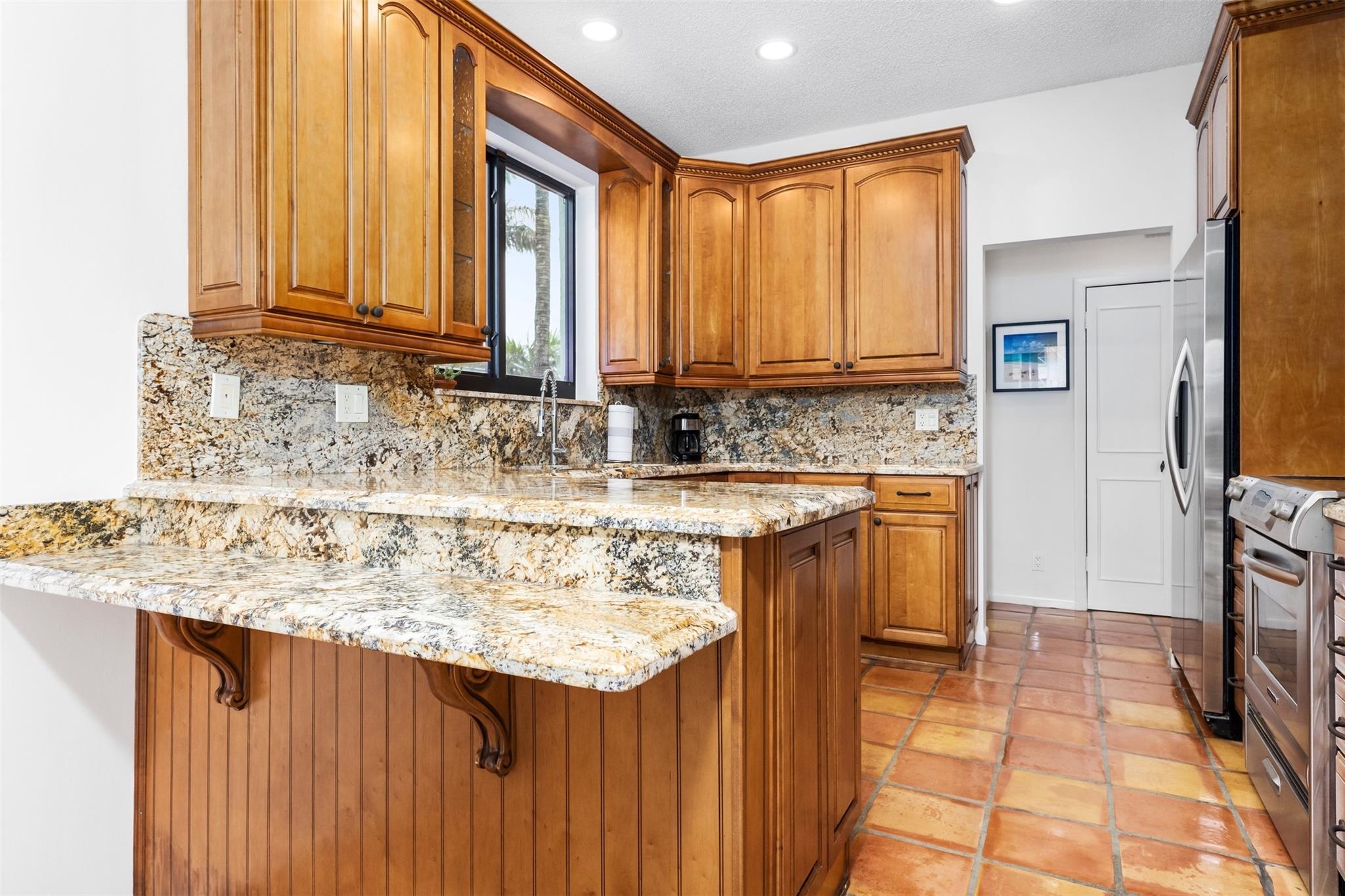 RIO VISTA ISLES - Residential