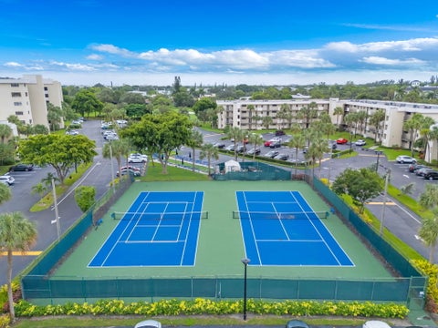 Tiny photo for 2440 DEER CREEK COUNTRY CLUB Boulevard #405-C, Deerfield Beach, FL 33442 (MLS # B26084642)
