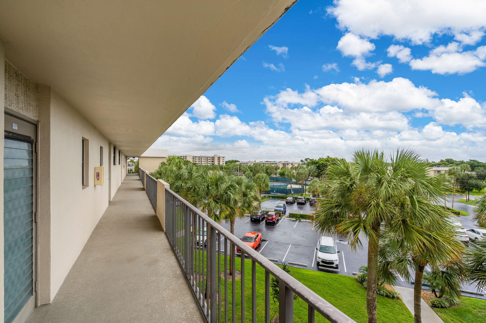 2440 DEER CREEK COUNTRY CLUB Boulevard 405-C
