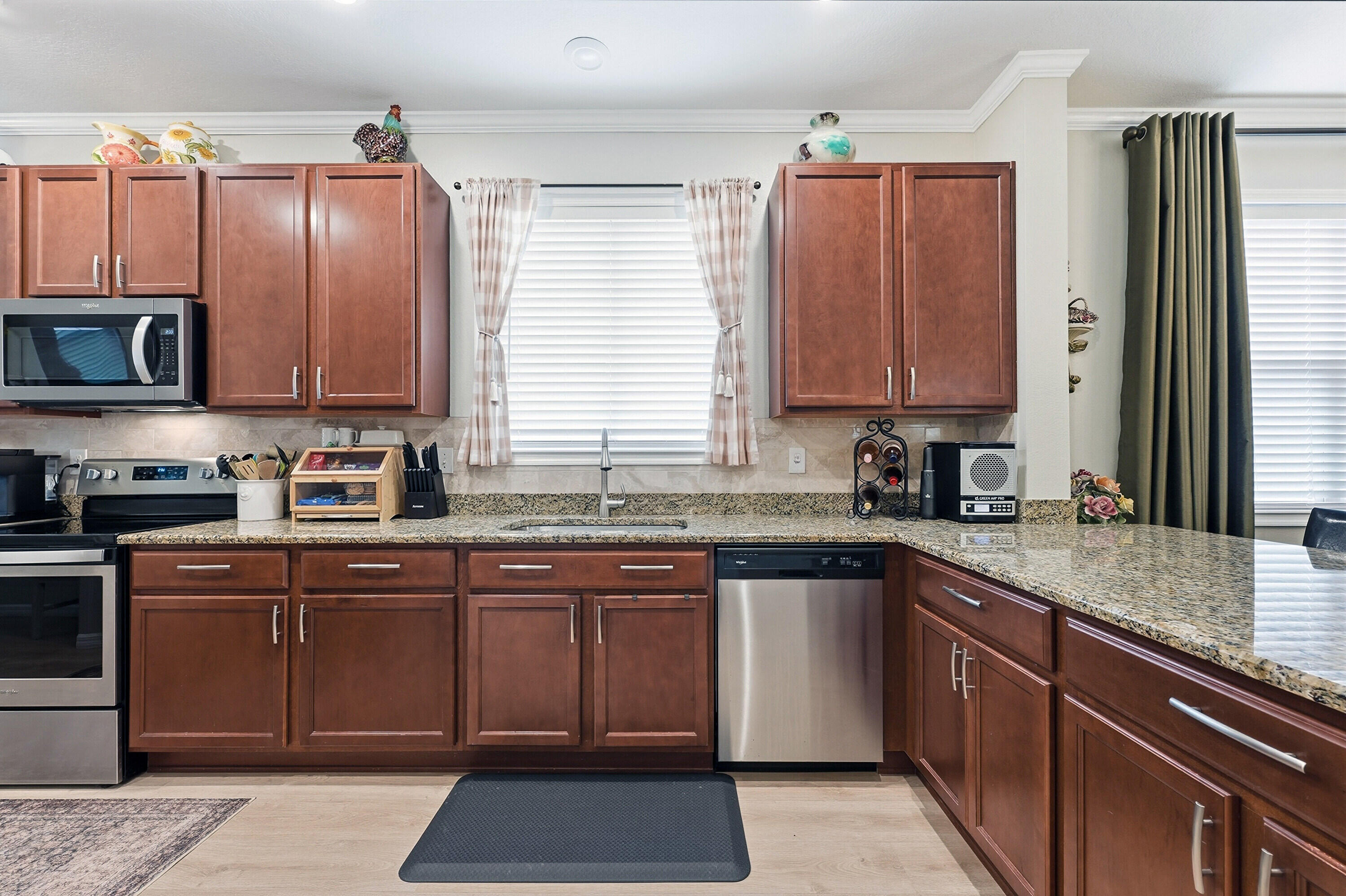 PINE TRACE THIRD REPLAT - Residential