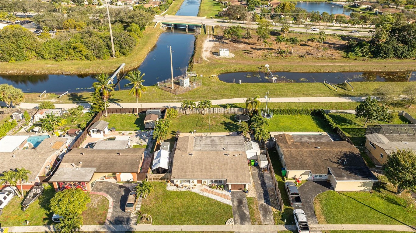 Sunrise Golf Village - Residential