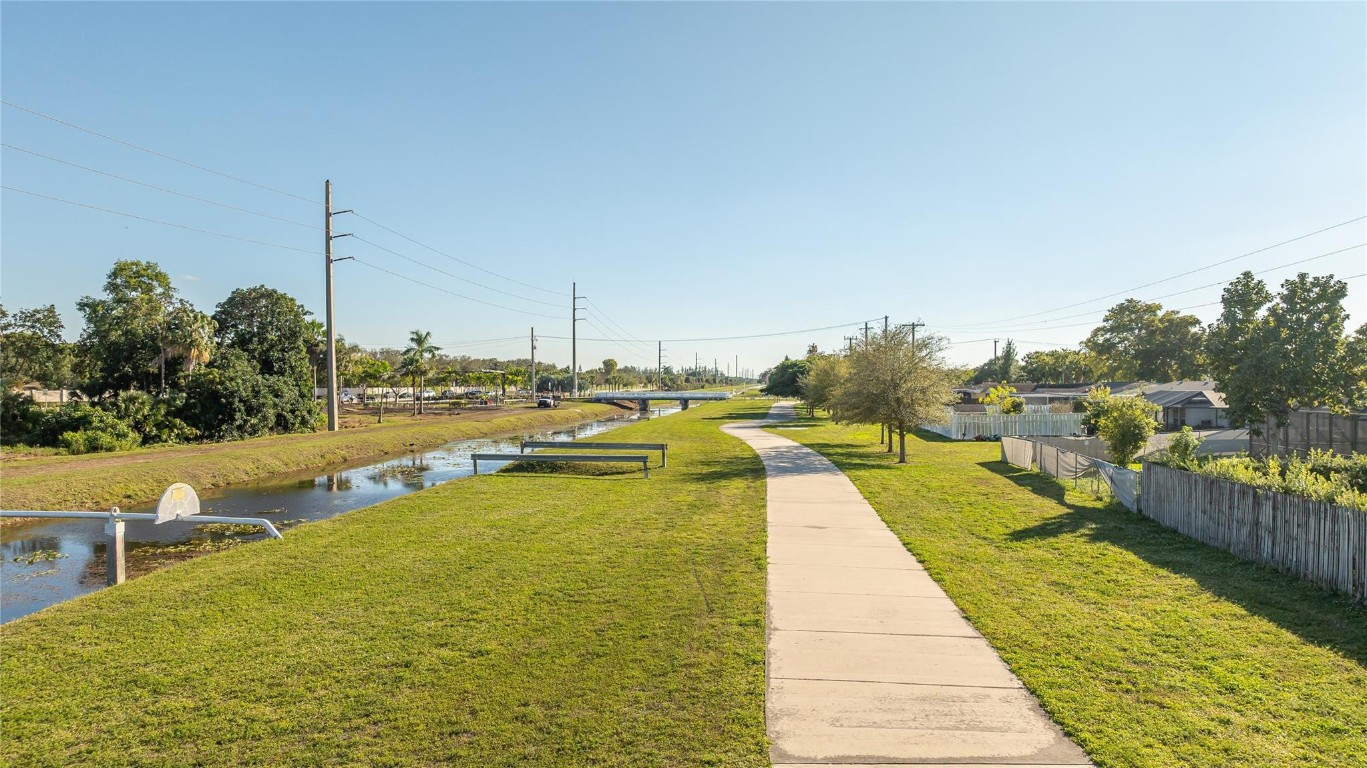 Sunrise Golf Village - Residential