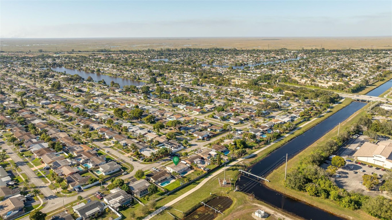 Sunrise Golf Village - Residential