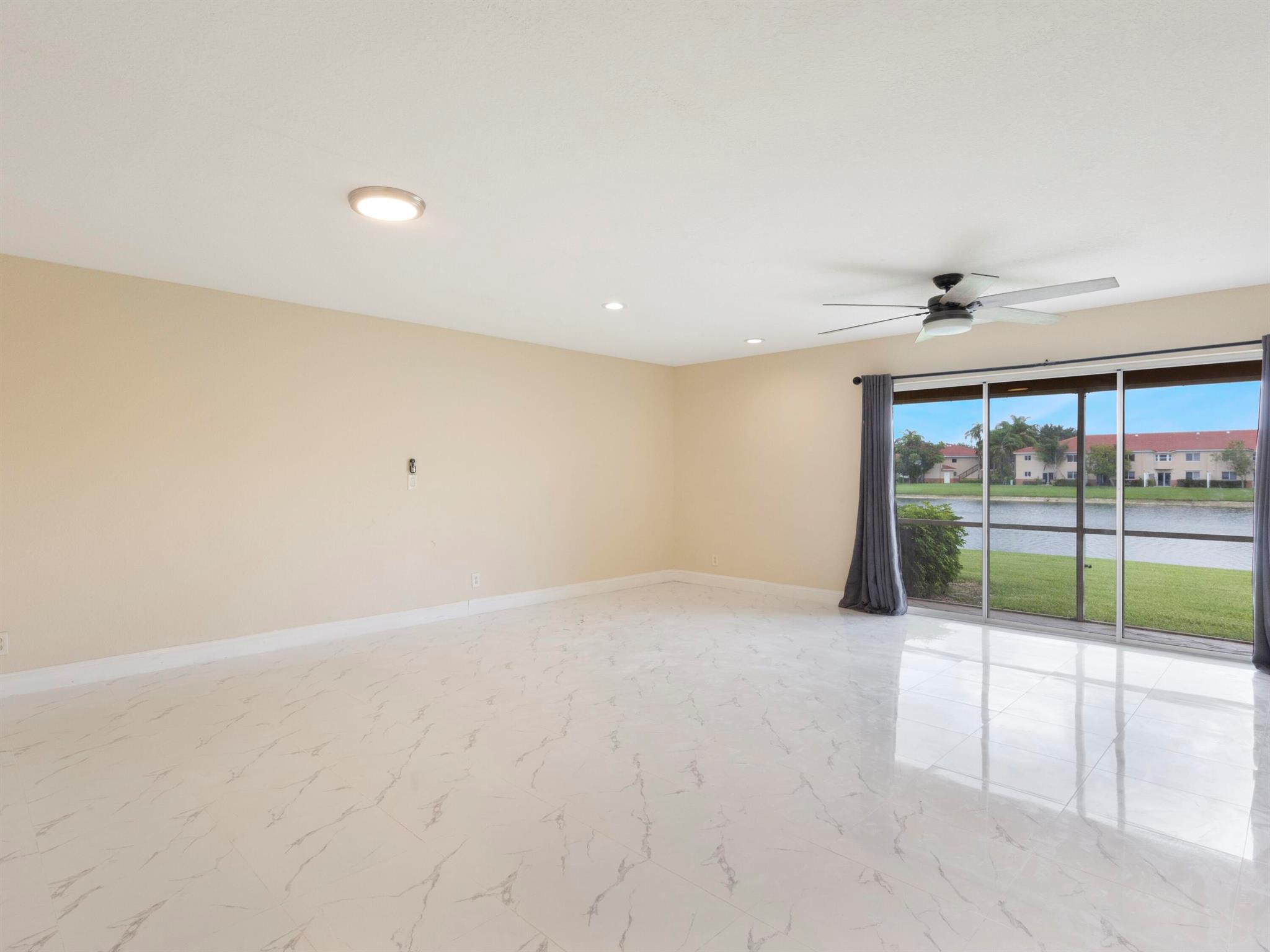 RENAISSANCE SEC 4 1 - Residential Lease