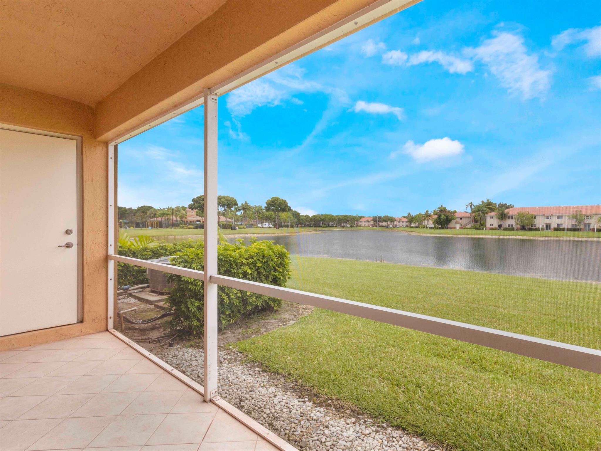 RENAISSANCE SEC 4 1 - Residential Lease