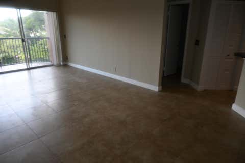 Tiny photo for 8721 Wiles Road #305, Coral Springs, FL 33067 (MLS # B26051203)