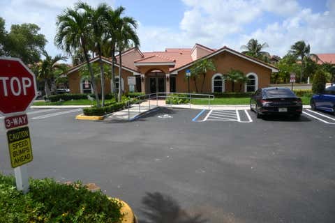 Tiny photo for 8721 Wiles Road #305, Coral Springs, FL 33067 (MLS # B26051203)