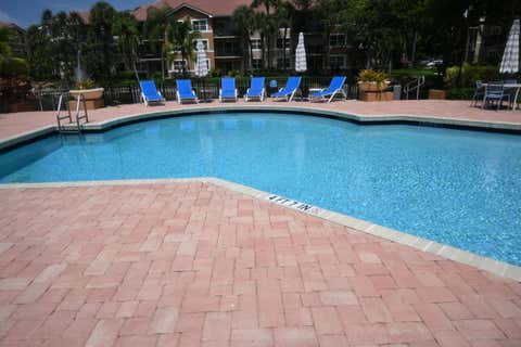 Tiny photo for 8721 Wiles Road #305, Coral Springs, FL 33067 (MLS # B26051203)