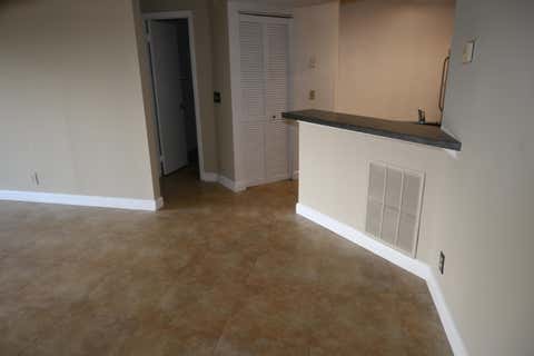 Tiny photo for 8721 Wiles Road #305, Coral Springs, FL 33067 (MLS # B26051203)