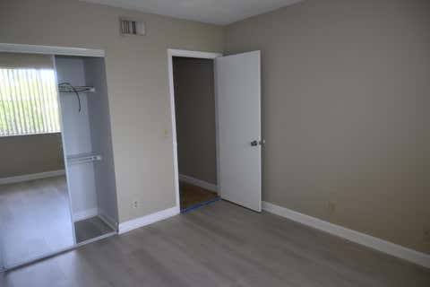 Tiny photo for 8721 Wiles Road #305, Coral Springs, FL 33067 (MLS # B26051203)