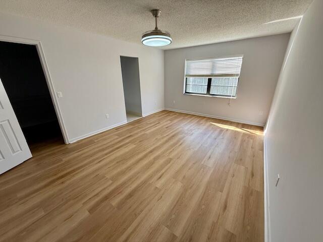 SANDALFOOT COVE SEC 9 - Residential Lease