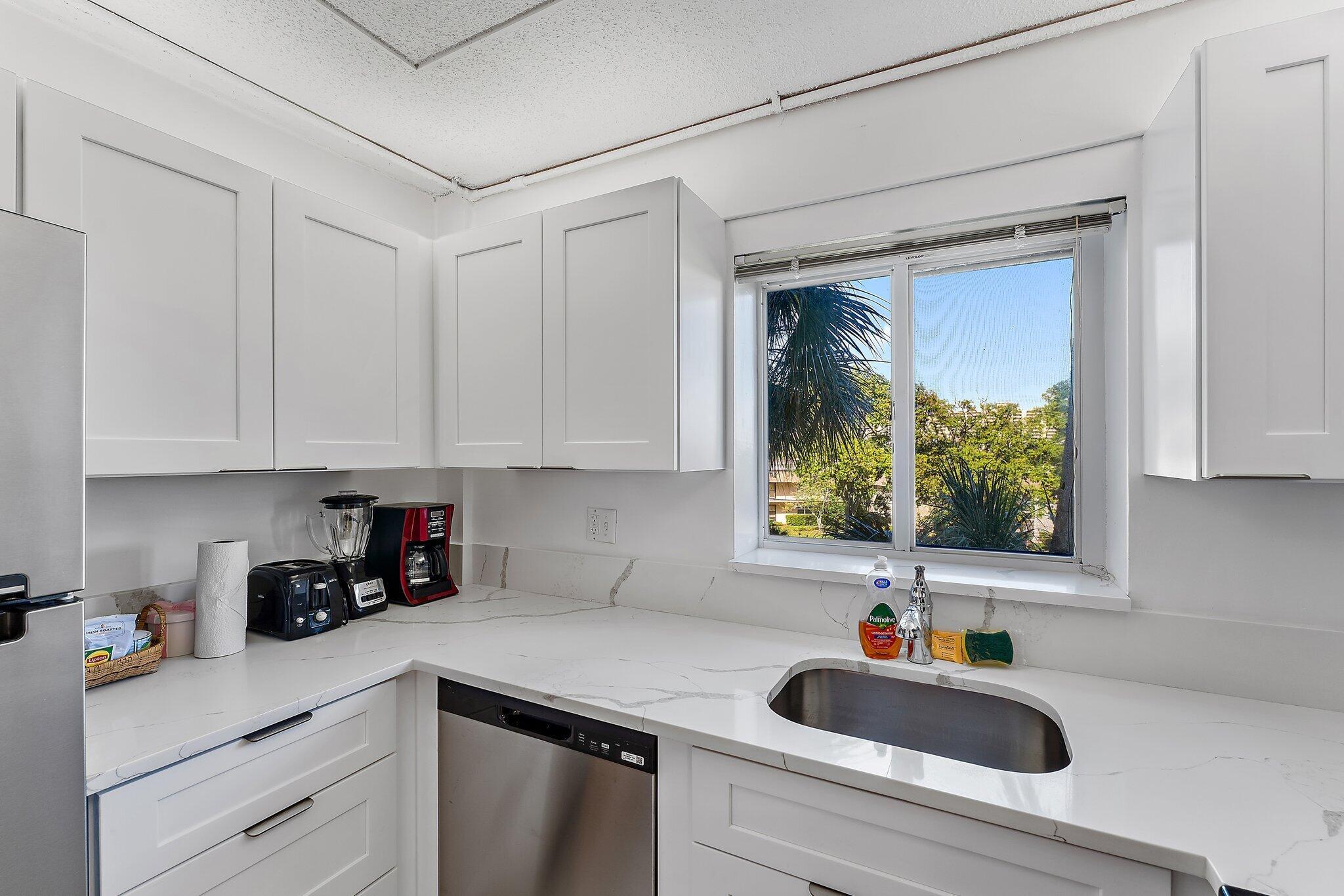 Photo 10 of 27 of 275 Palm Avenue C304 condo