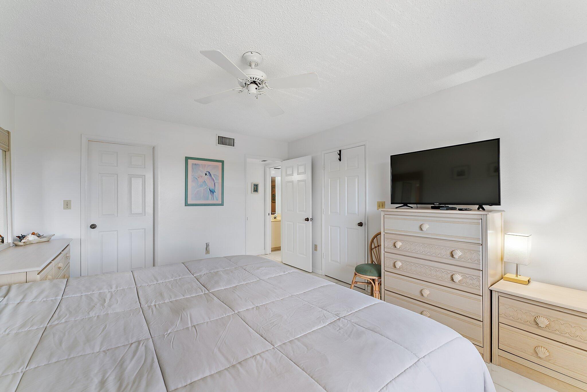 Photo 15 of 27 of 275 Palm Avenue C304 condo