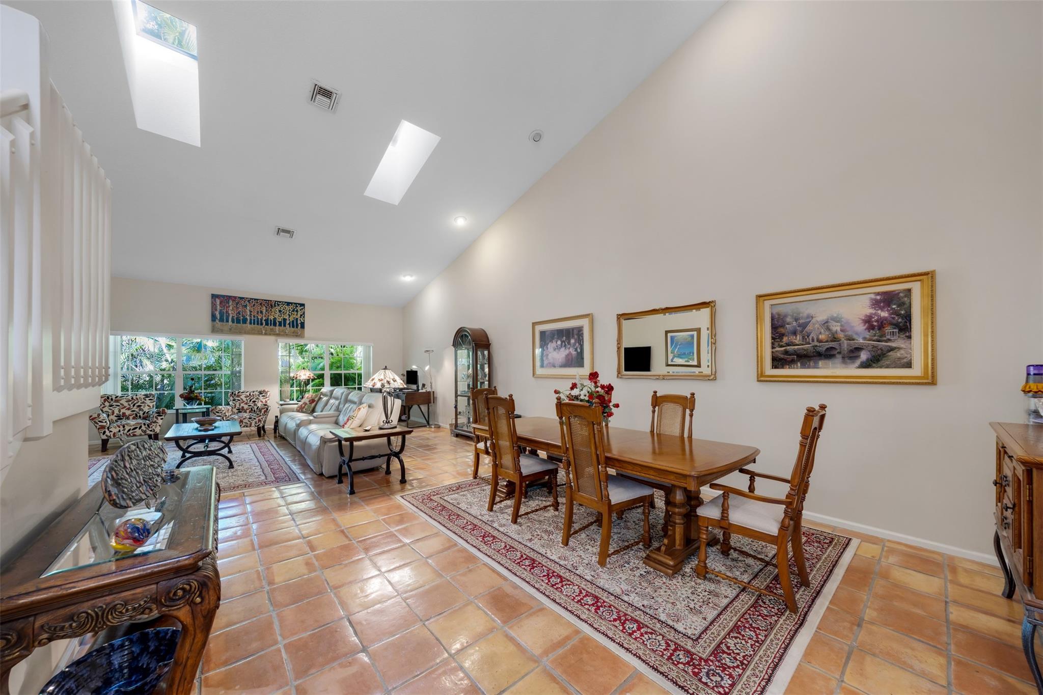 4115 Carriage Dr P2