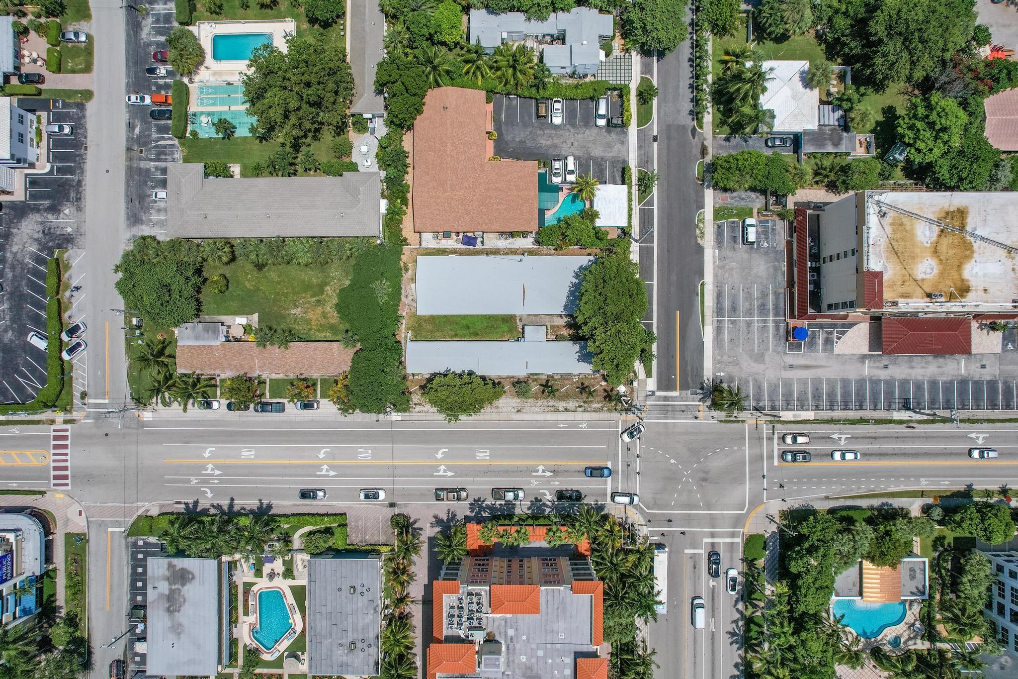 10 NE 20th Ave