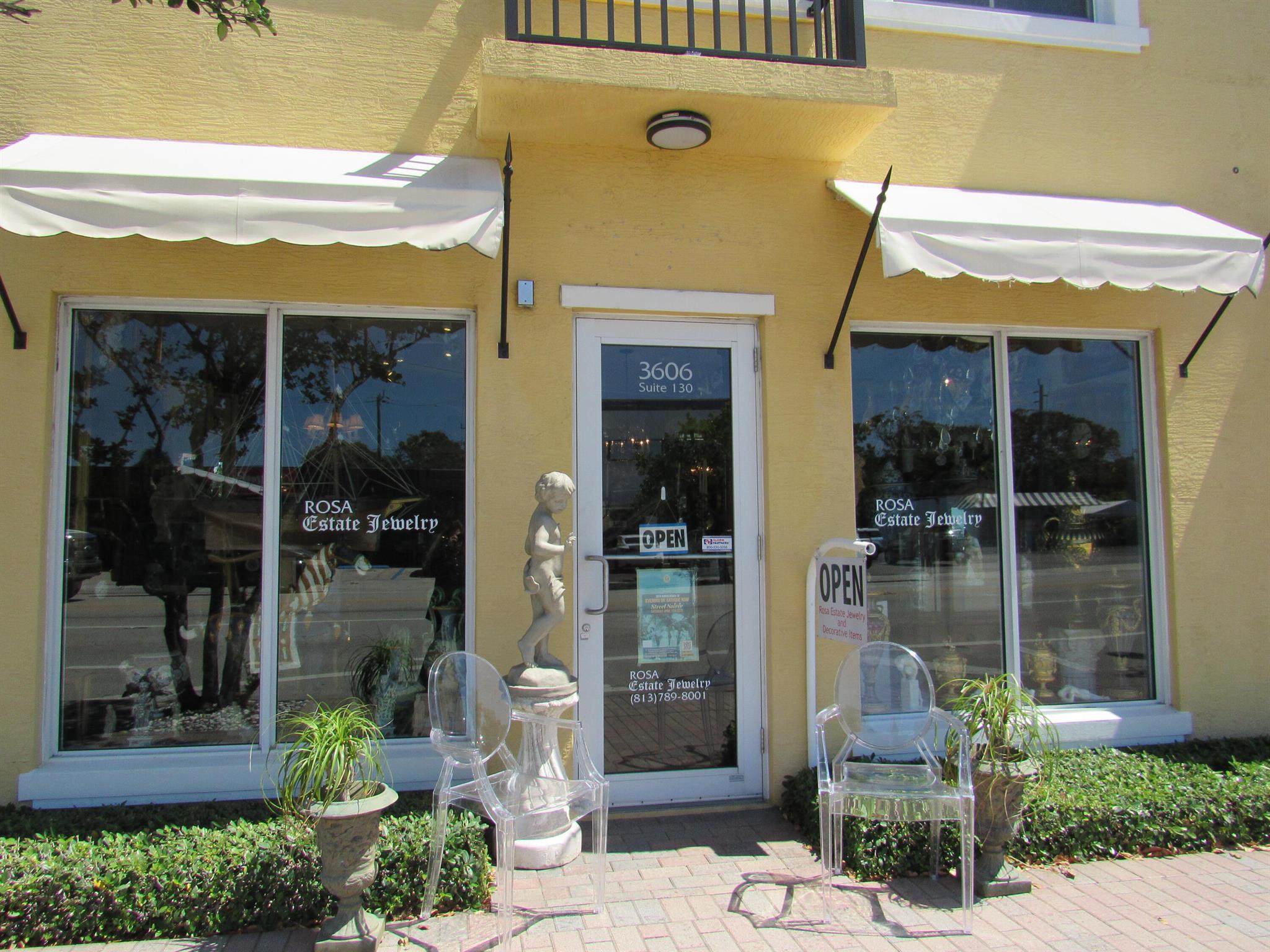 Amazing Opportunity! Here's your chance to own #130 at Villas On Antique Row, within the heart of an exclusive haven for antique dealers, celebrated designers, and a wide array of retail shops. Excellent storefront advertising to showcase your business offering unmatched visibility. A prime destination for collectors and interior enthusiasts. ensuring to capture attention from visitors and locals alike. Adding to its appeal, the area is filled with charm, culture, and community spirit. The area also offers easy access to great dining spots like City Diner, Cafe Sapori, Lynora's, all just moments away. Conveniently located just north of Southern Blvd. Currently leased. Please do not disturb the tenants.