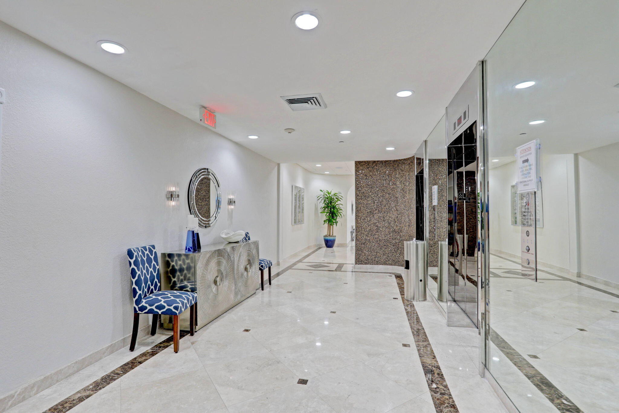 EASTPOINTE CONDO - Residential