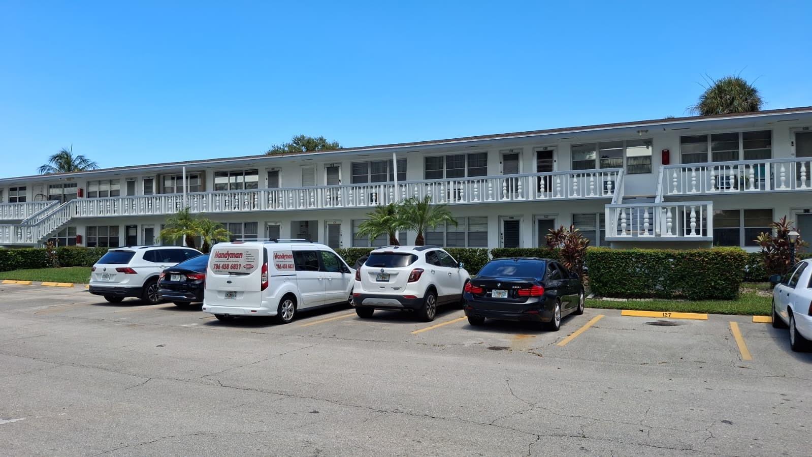 JUST for 55 year old + person (Community). 1B+1B Beautiful second Floor unit. Tile floor throughout. Spacious closets. Private screened patio with lovely garden view. Washer and dryer machine at the building. Unit shows beautifully!. Well painted, awesome ilumination, great Amenities, full gym, within walking distance of the place of worship. Clubhouse with a theater, 17 pools outside and inside, a fitness center, office, free transportation on and off-site, and much more. Come on and take a look, that's your opportunity!!