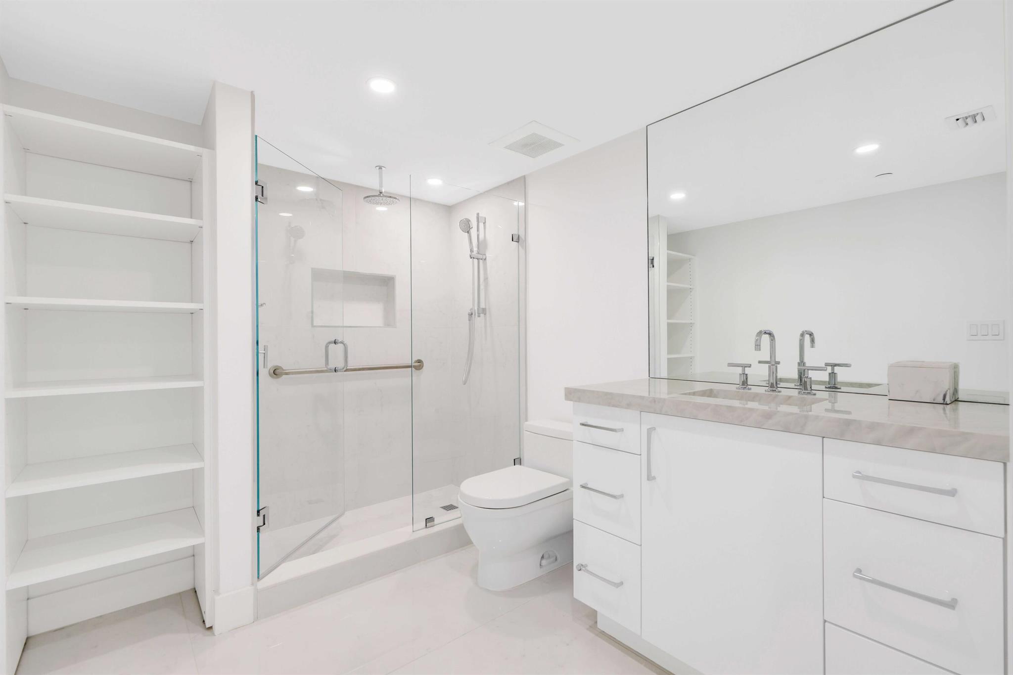HALCYON OF PALM BEACH - Residential