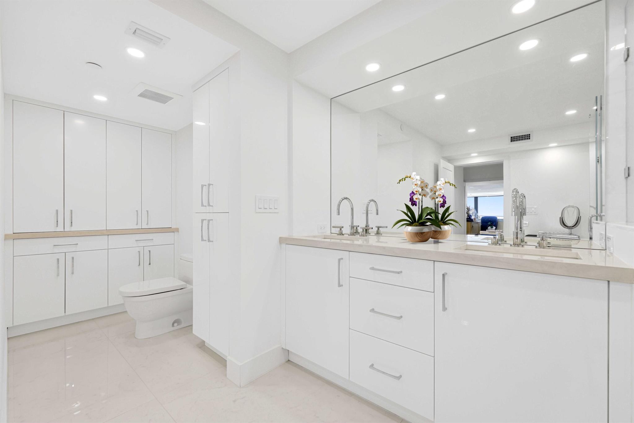 HALCYON OF PALM BEACH - Residential