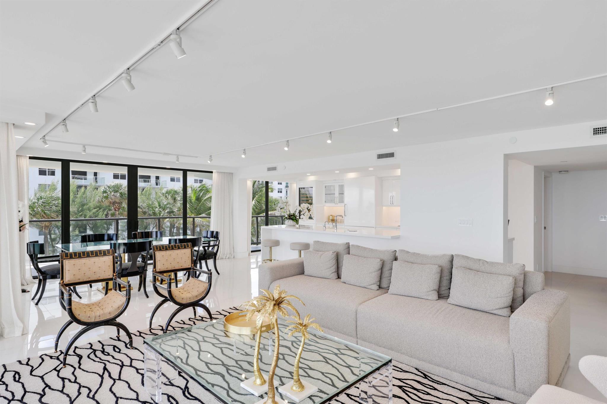 HALCYON OF PALM BEACH - Residential
