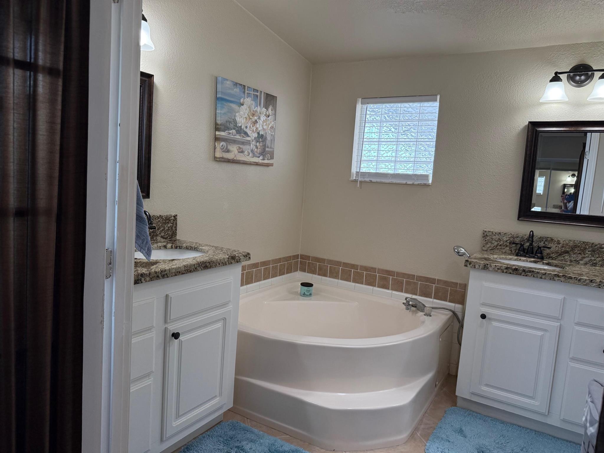 EAGLE'S RETREAT AT SAVANN - Residential