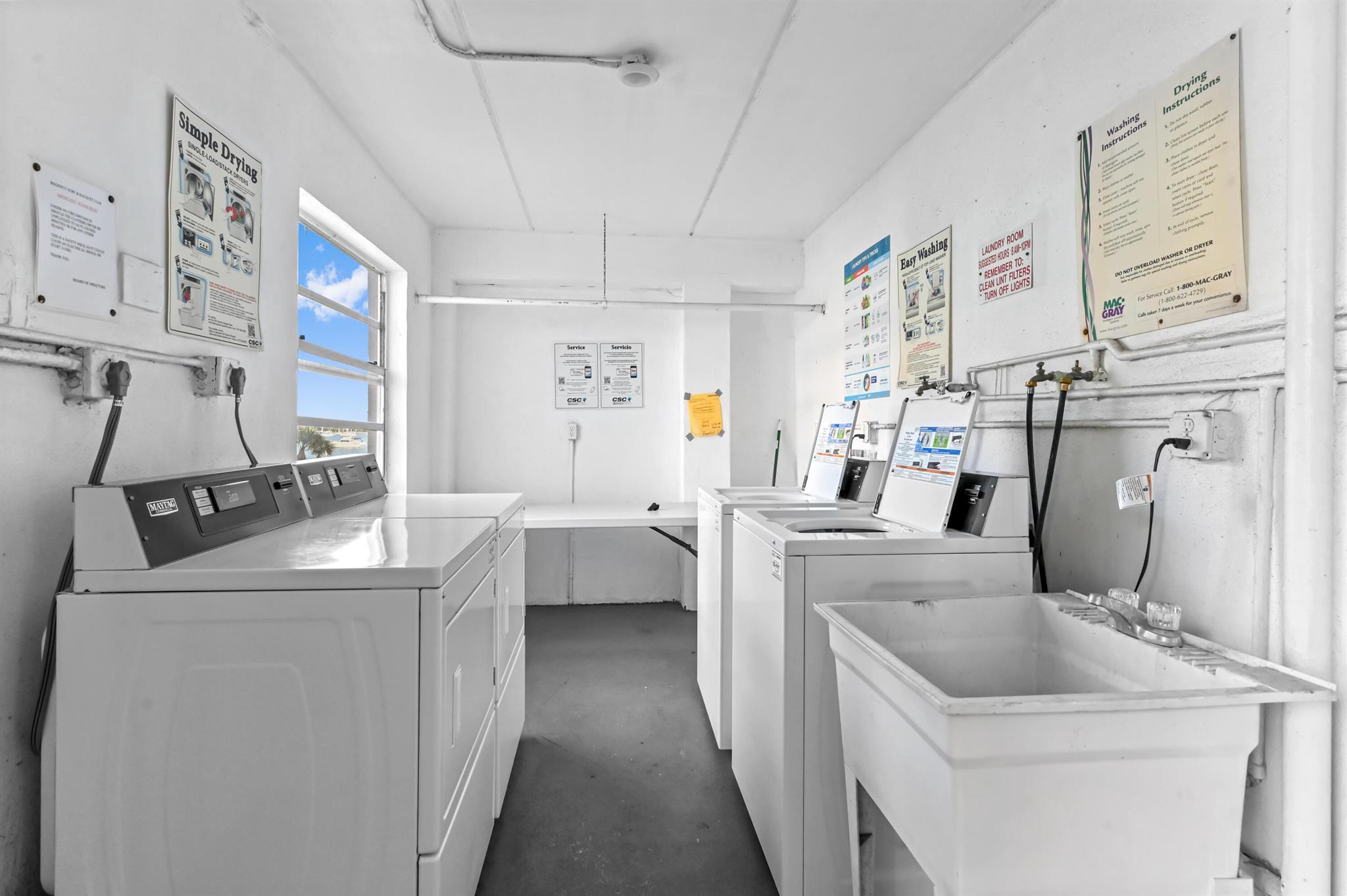 REGENCY SURF & RACQUET CL - Residential Lease