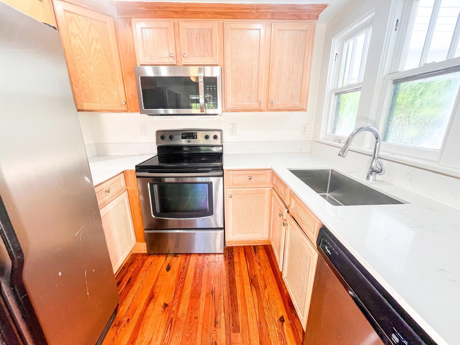 GRANDVIEW HEIGHTS - Residential Lease