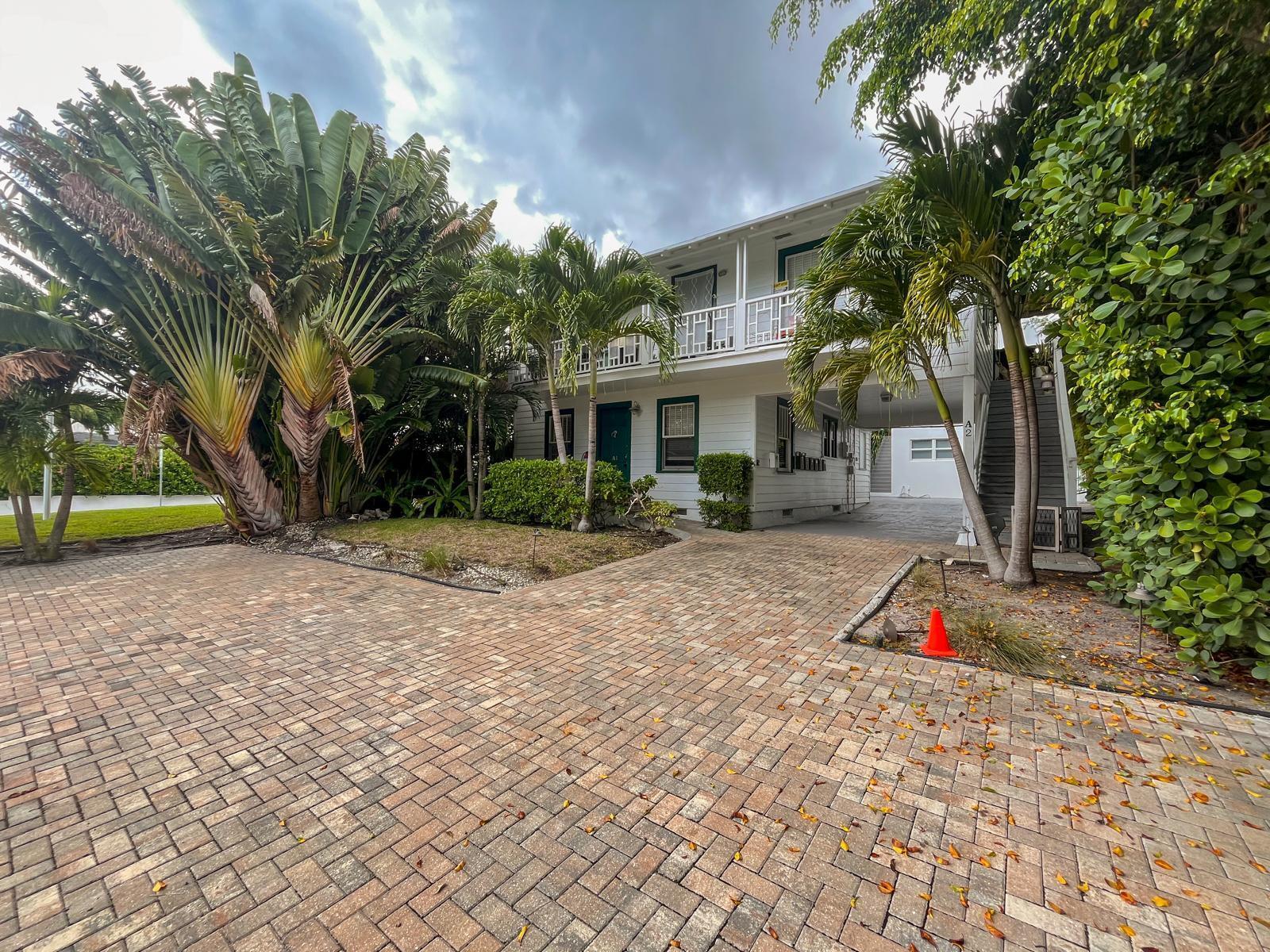 GRANDVIEW HEIGHTS - Residential Lease