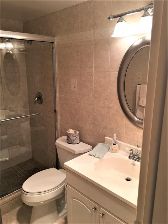 MAYBURY MANSIONS - Residential