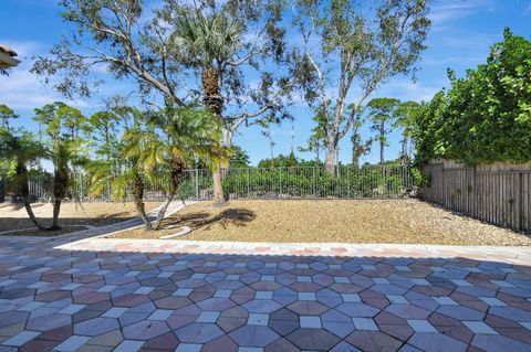 A home in Lake Worth