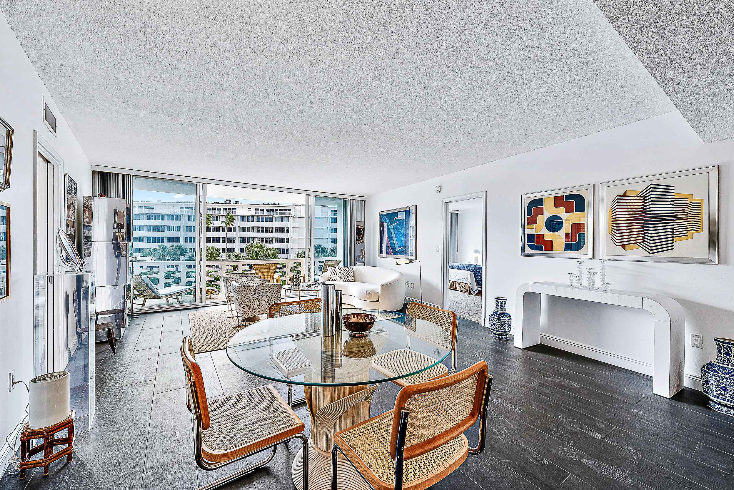 Regency Of Palm Beach - Residential