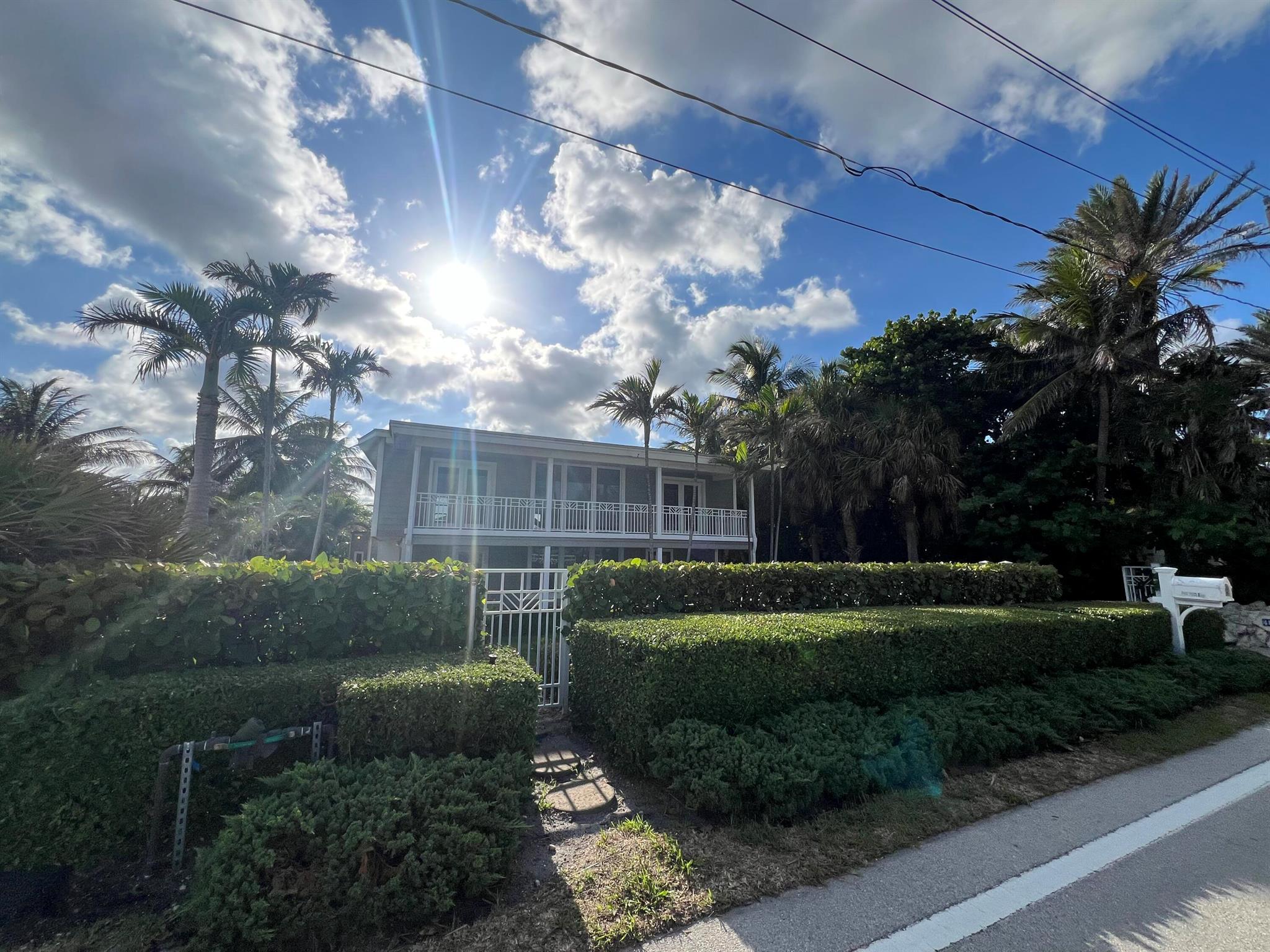 4000 S Ocean Boulevard