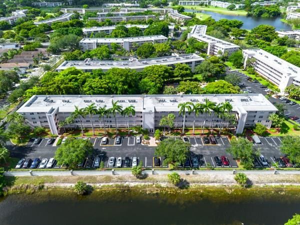 GRANADA VILLAGE CONDO - Residential