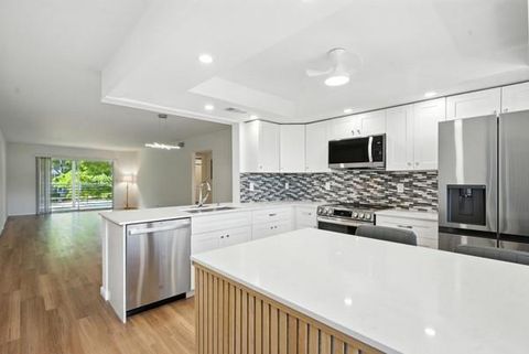 2004 Granada Dr K2 Coconut Creek FL 33066