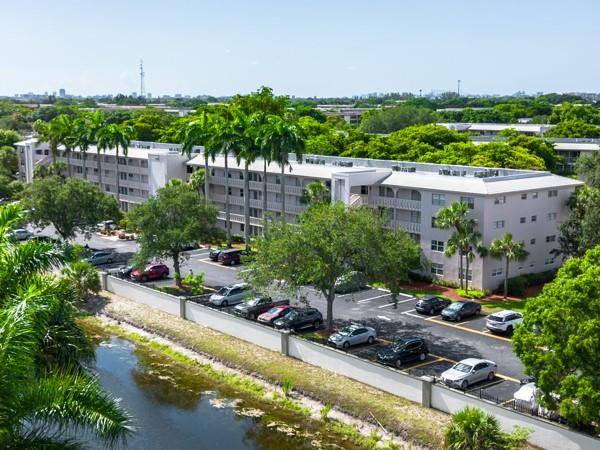 GRANADA VILLAGE CONDO - Residential