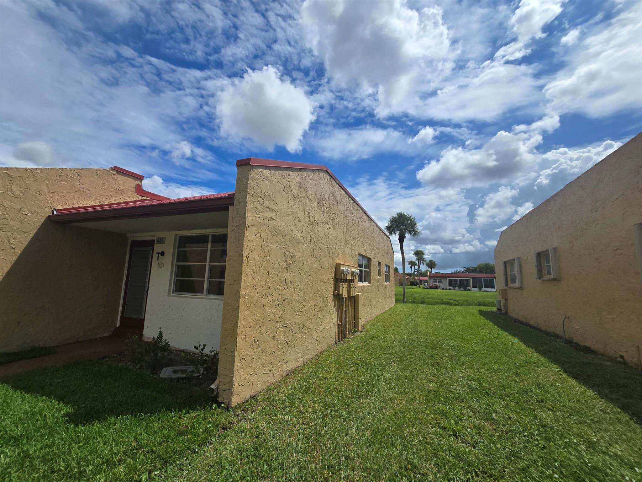 449 Lake Helen Drive