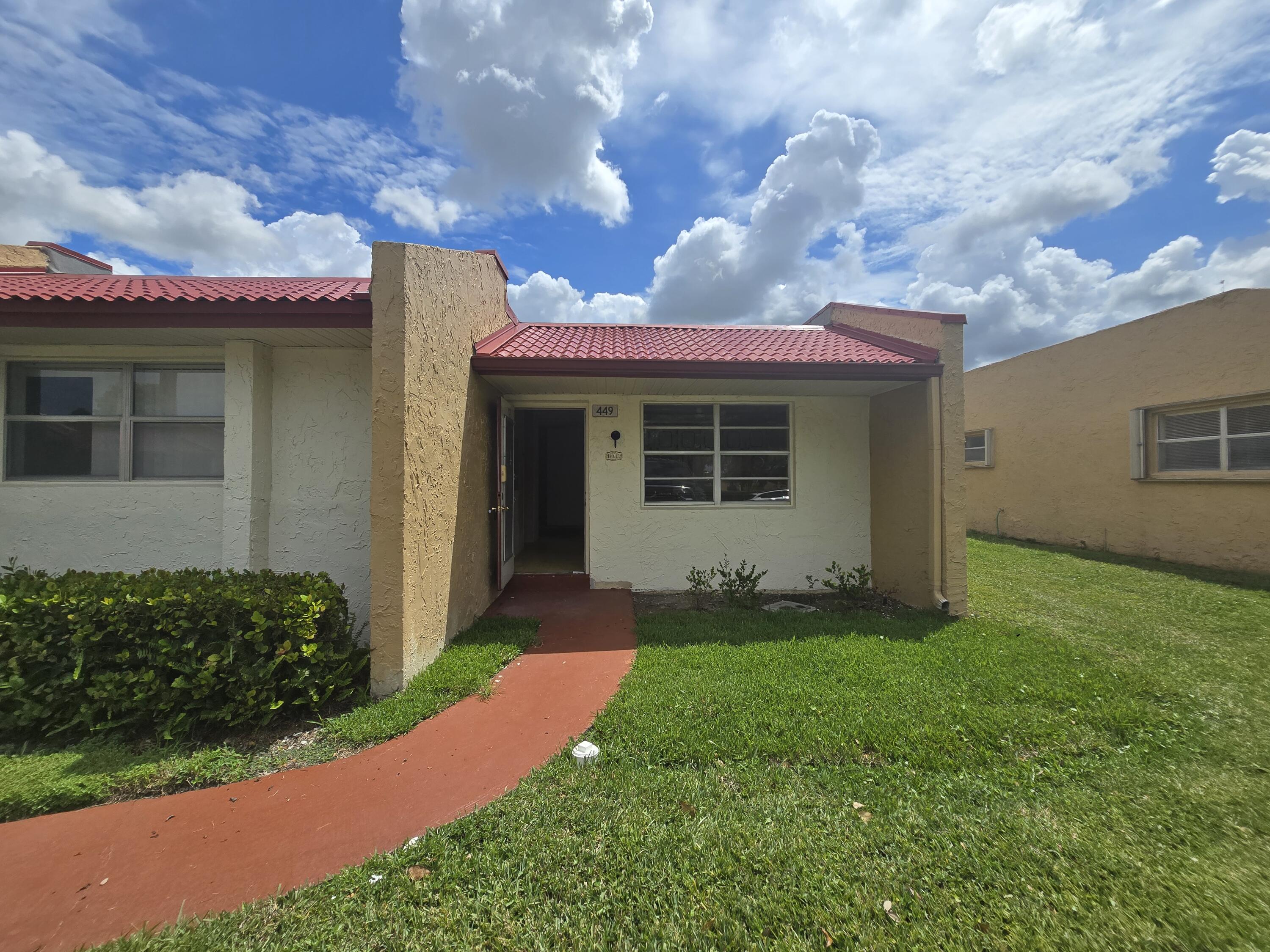 :Here's your opportunity to own in this 55+ Golden Lakes Village 2 Bedroom 2 Bath Lake Front. Great Floor Plan. Great Value and Close to All... Minutes to the beaches, airport, dining and loads of shopping....This is a HUD property. Sold ''AS-IS'' without any guarantee or warranty. Federal law prohibits housing discrimination based on your race, color, origin, religion, sex, family status, or disability.
