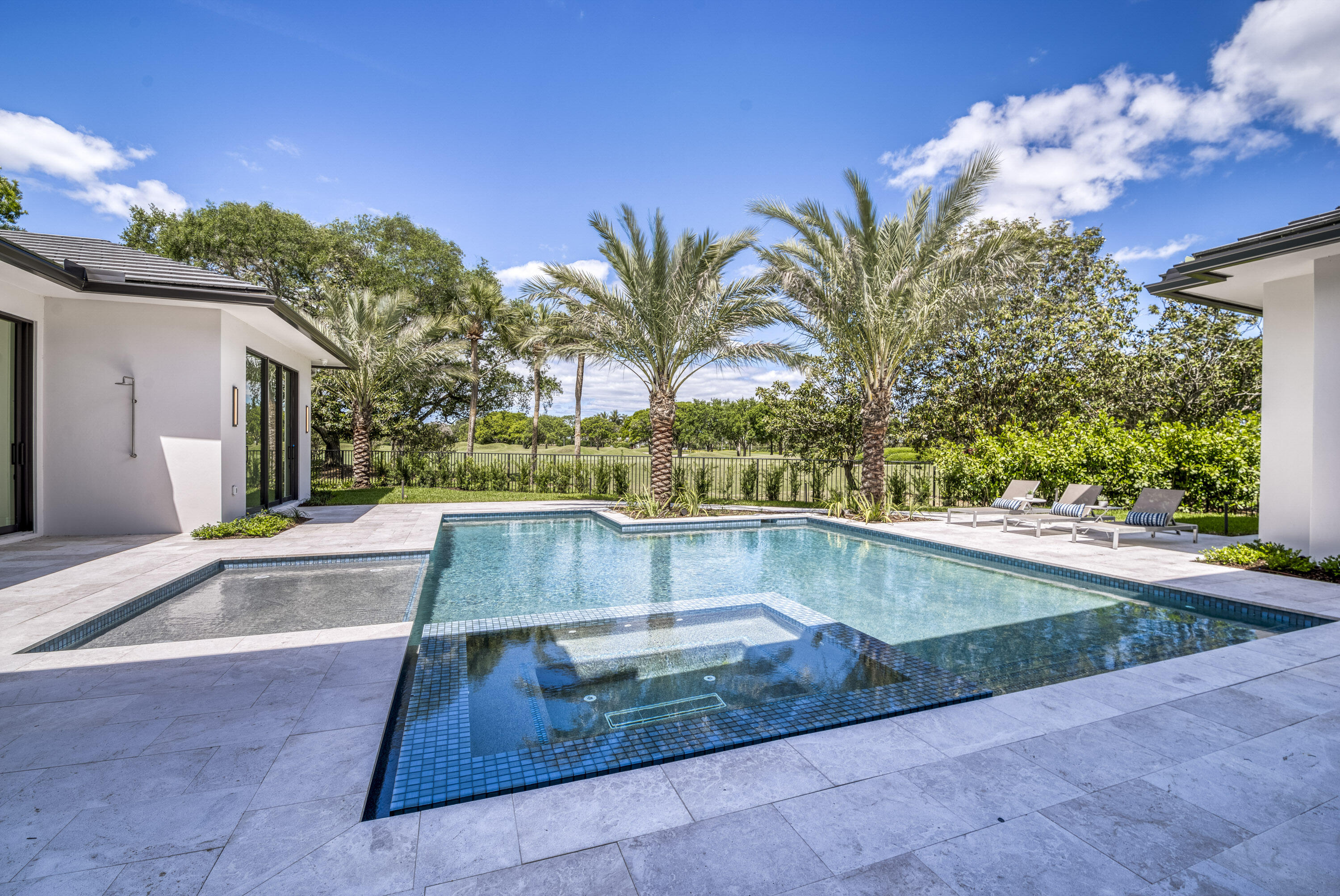 Admirals Cove - Residential