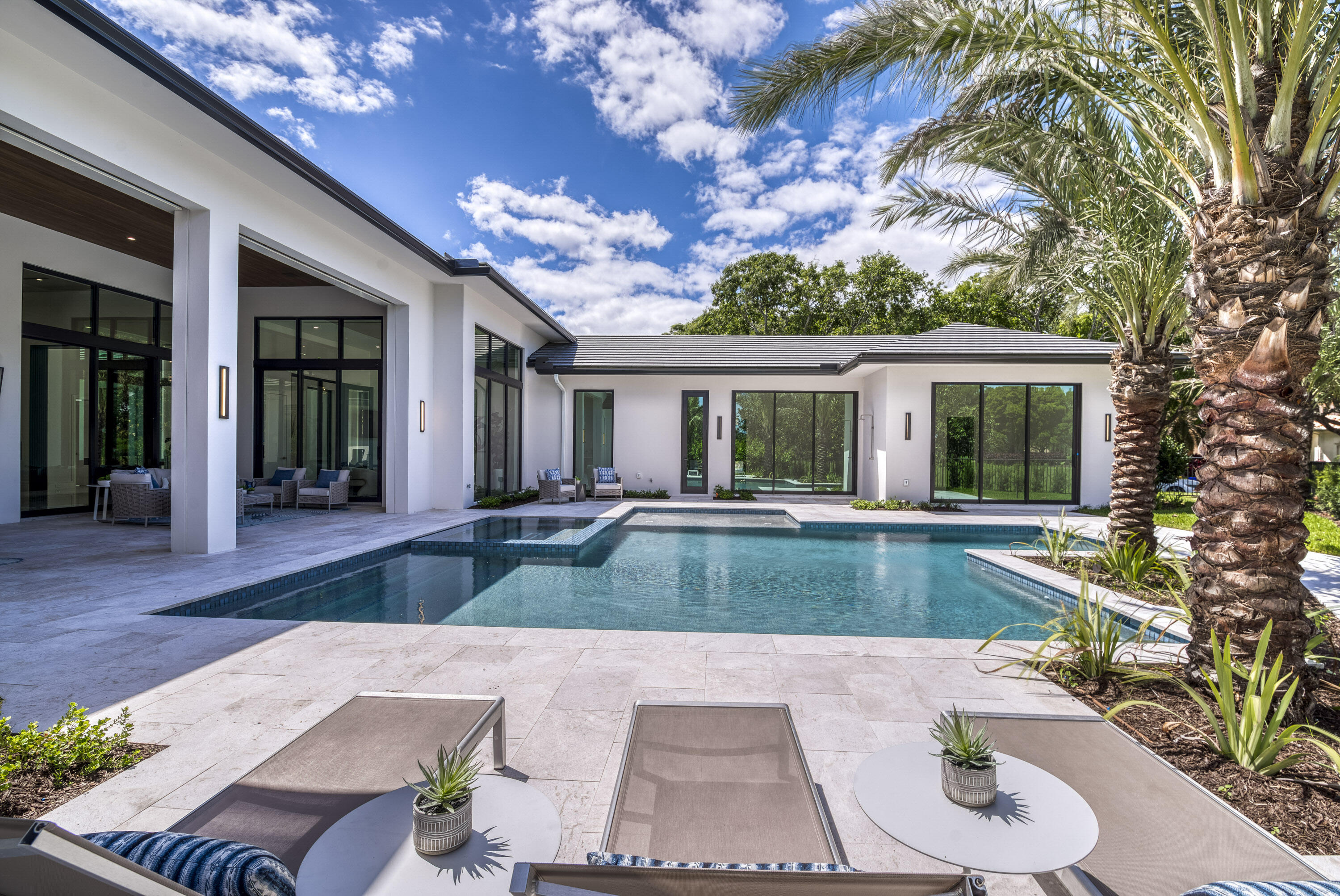 Admirals Cove - Residential