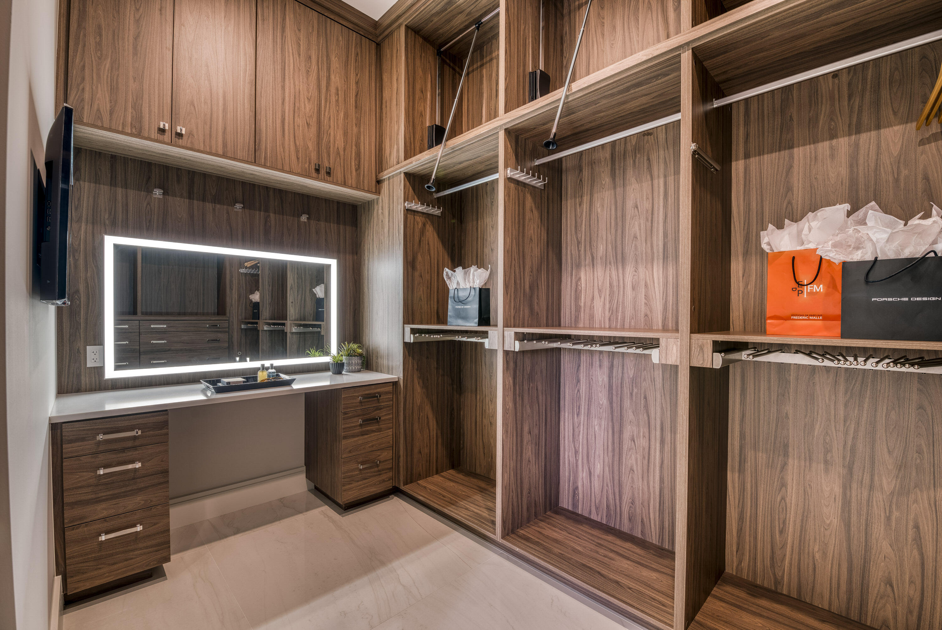 Admirals Cove - Residential