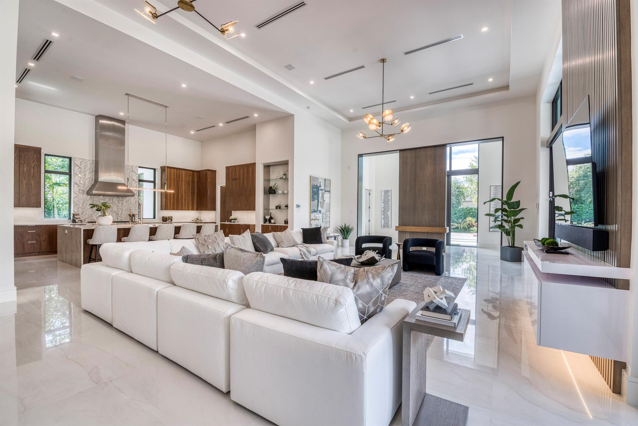 Admirals Cove - Residential