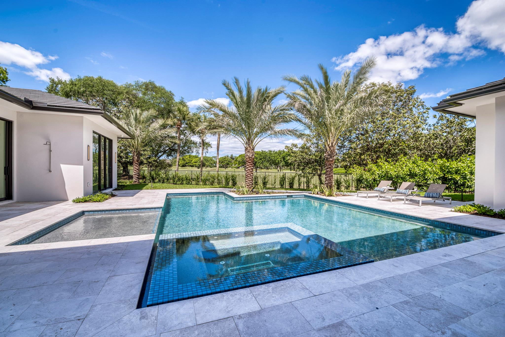 Admirals Cove - Residential