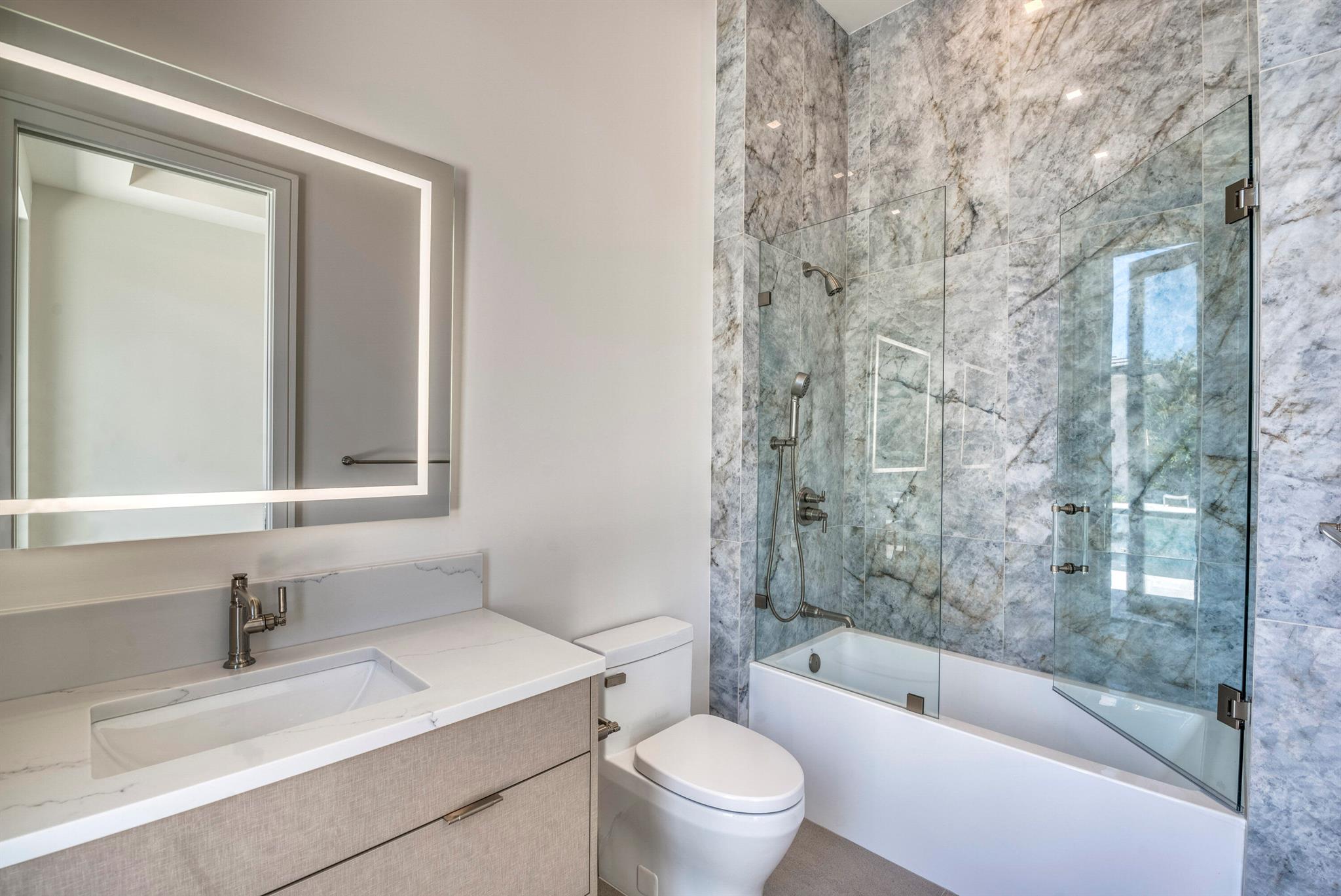 Admirals Cove - Residential