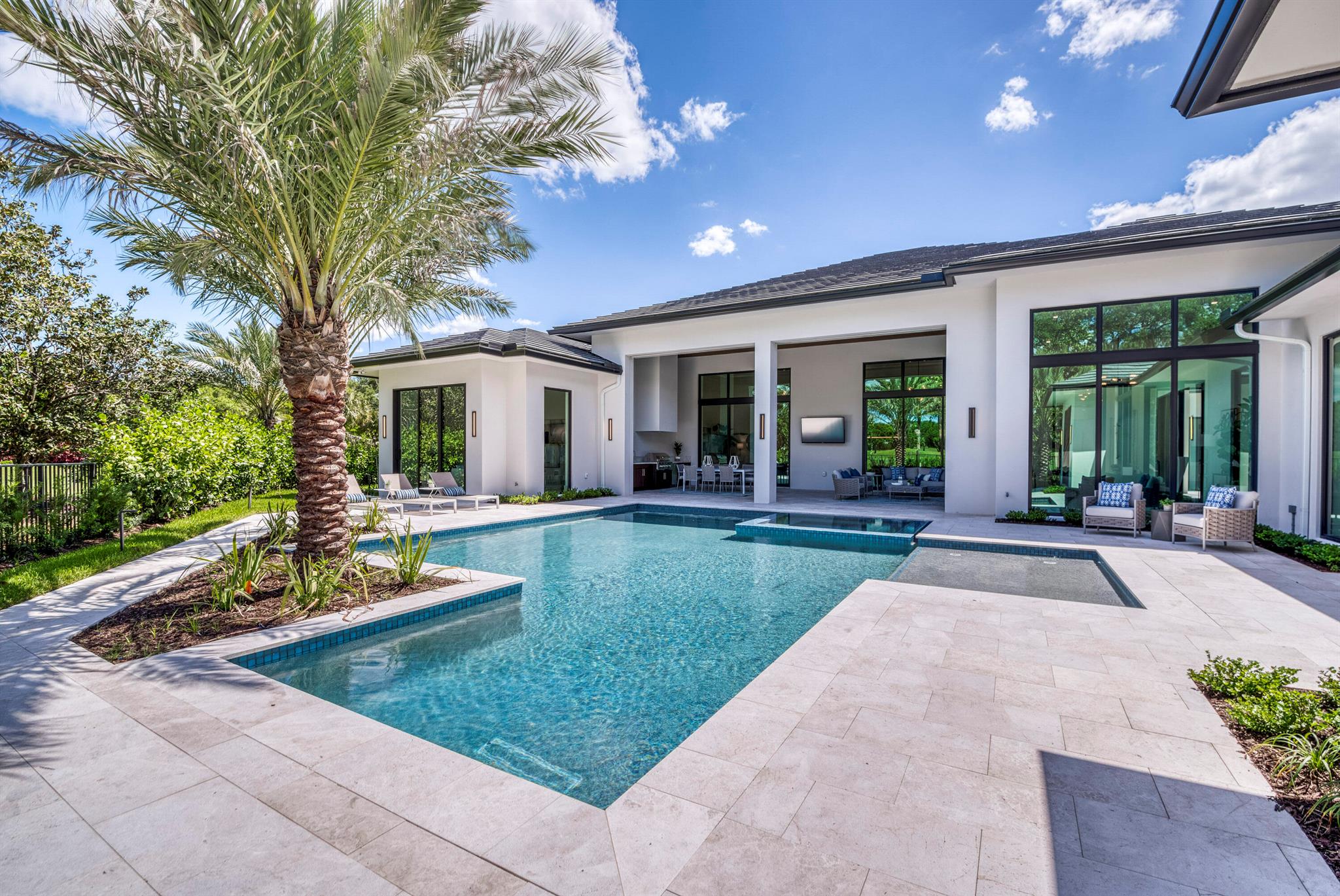 Admirals Cove - Residential