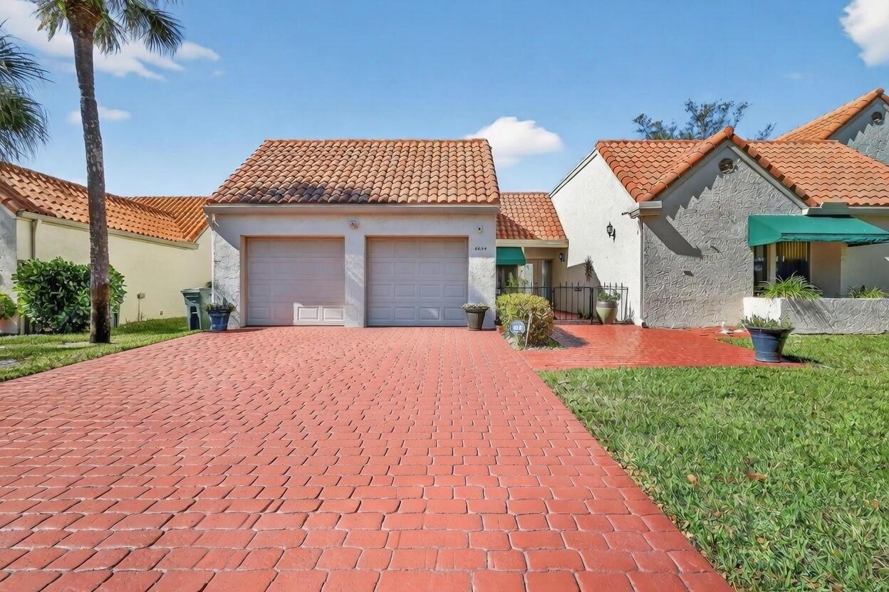 6656 Las Flores Drive