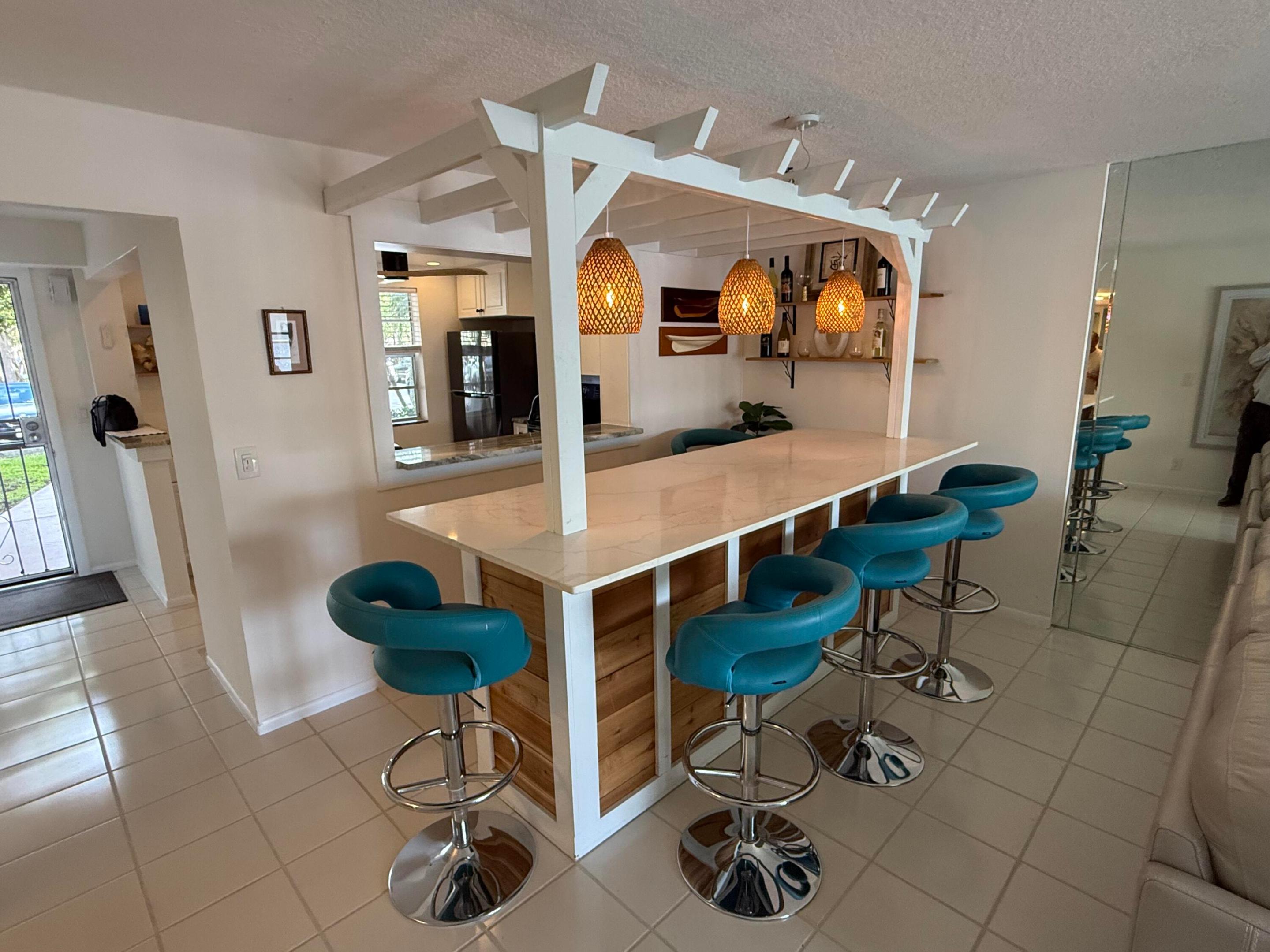 MEADOWBROOK LAKES VIEW CONDO - Residential Lease