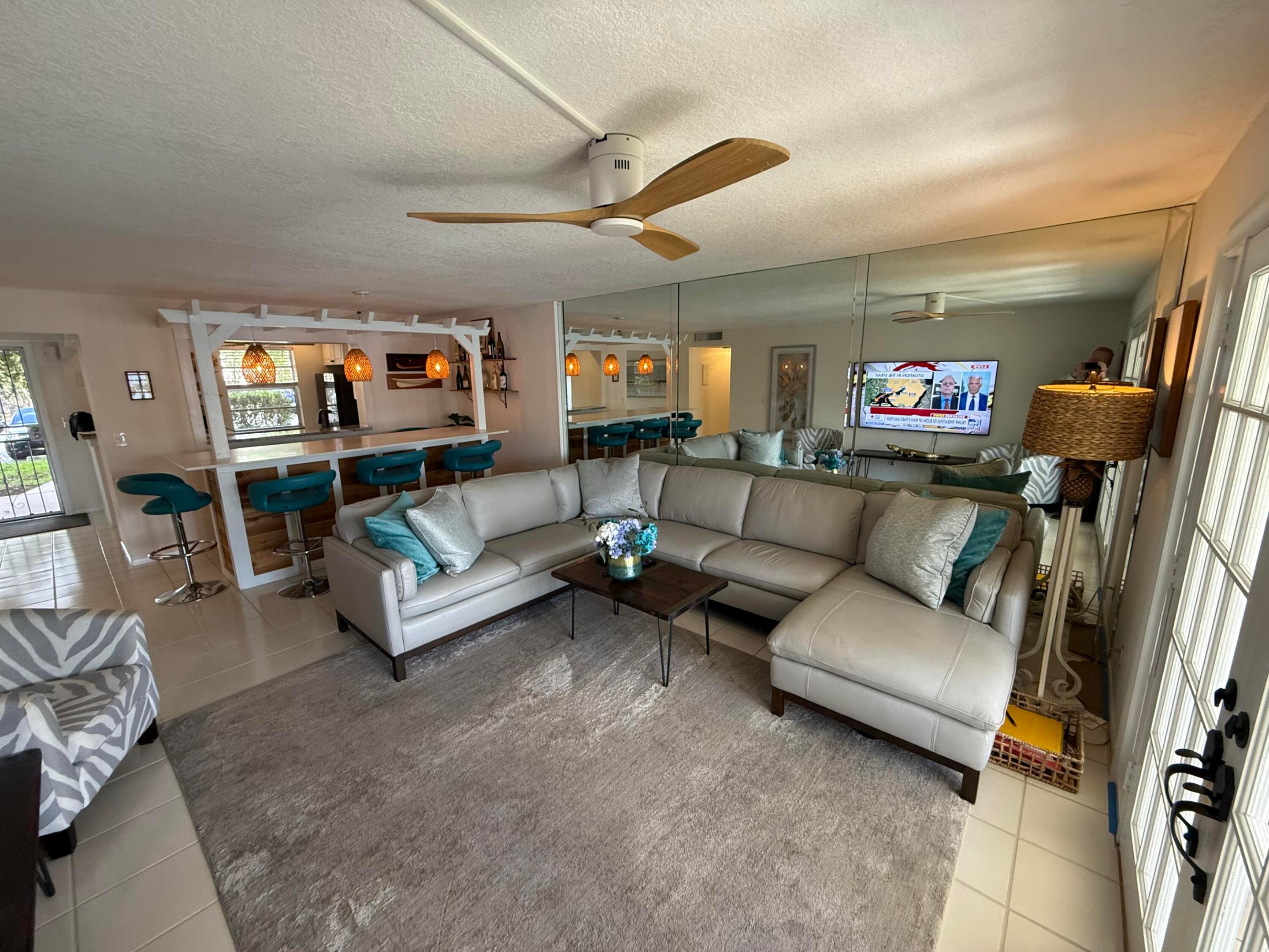 MEADOWBROOK LAKES VIEW CONDO - Residential Lease
