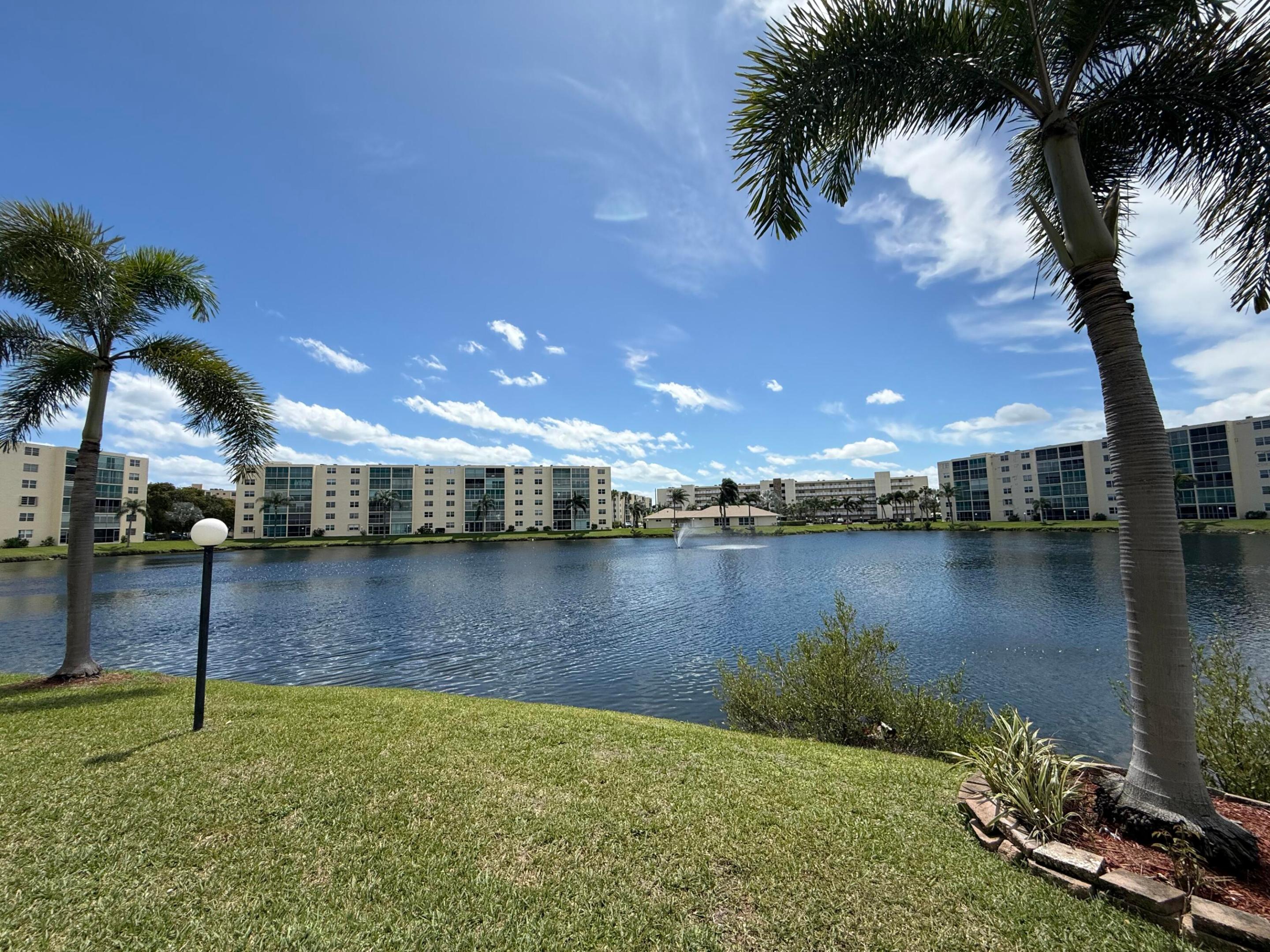 MEADOWBROOK LAKES VIEW CONDO - Residential Lease